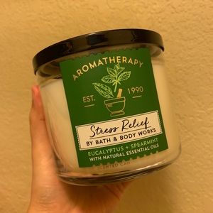 Bath and body works 3 wick candles